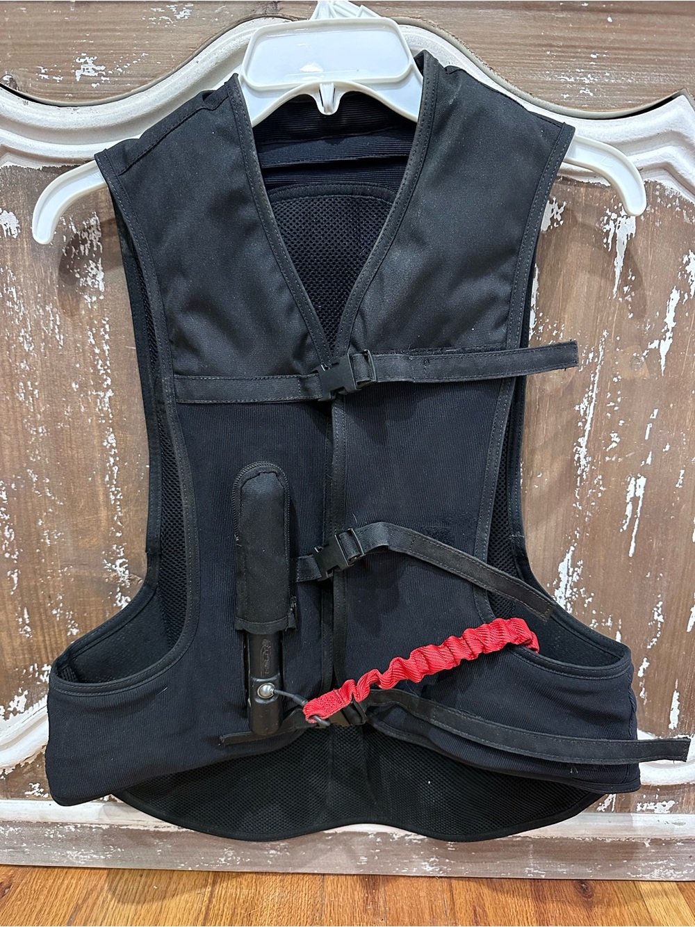 Horse Tack - Helite Air Jacket Kids Air Vest – Child Large – Black